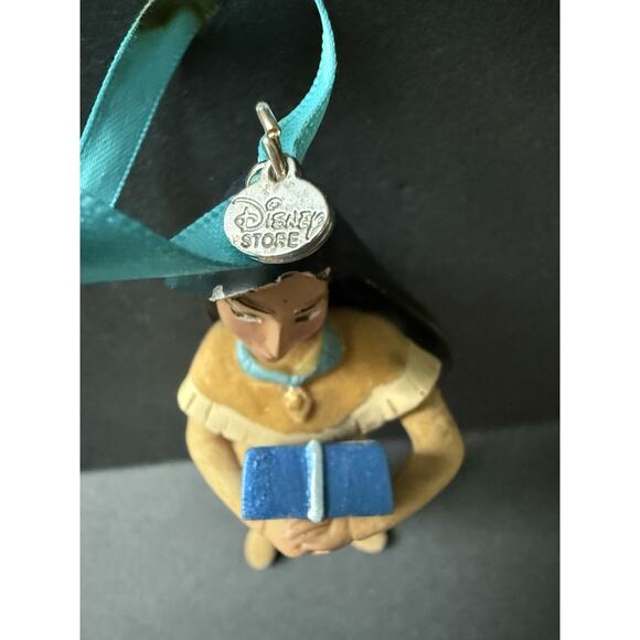Disney 2017 Sketchbook Princess Pocahontas Gift Box Hanging Ornament Figure - Picture 2 of 6